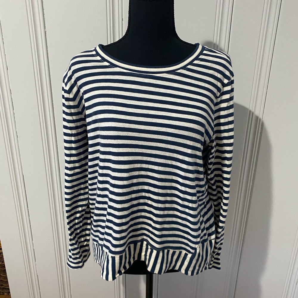 CAbi t-shirt